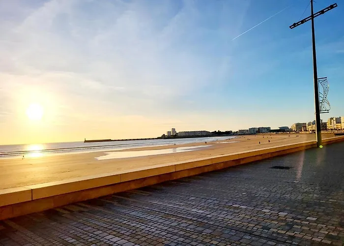 Remblai Des Sables D'olonne - 2 - Parking Et Piscine 公寓式酒店 4*