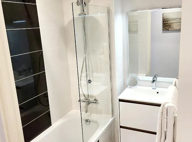 Remblai Des Sables D'olonne - 2 - Parking Et Piscine 4*