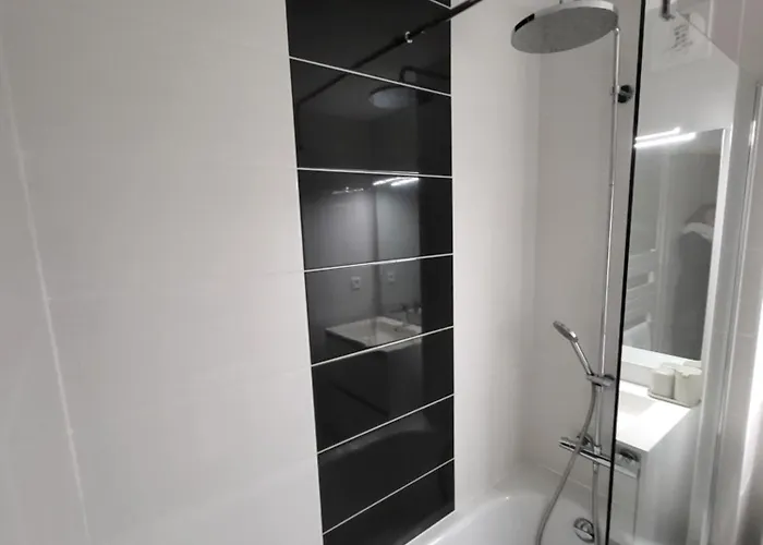 Appart hôtel Remblai Des Sables D'olonne - 2 - Parking Et Piscine 4*